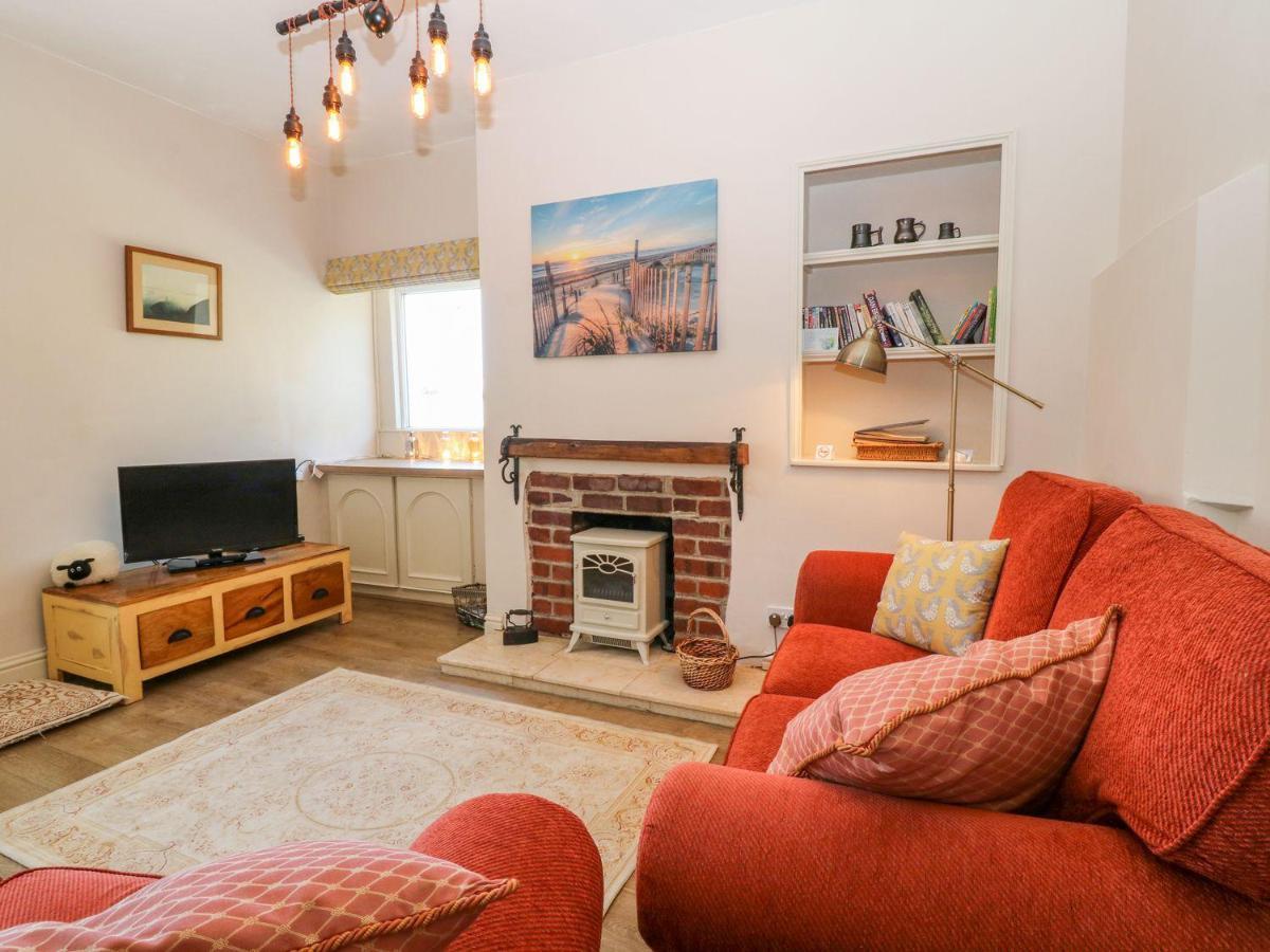 Charming 2 Bed House Near Rhoscolyn Discounts For Βίλα Holyhead Εξωτερικό φωτογραφία
