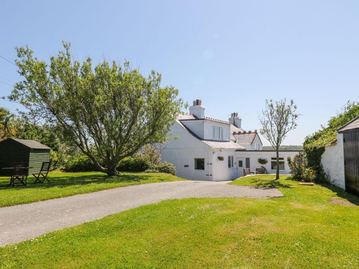 Charming 2 Bed House Near Rhoscolyn Discounts For Βίλα Holyhead Εξωτερικό φωτογραφία