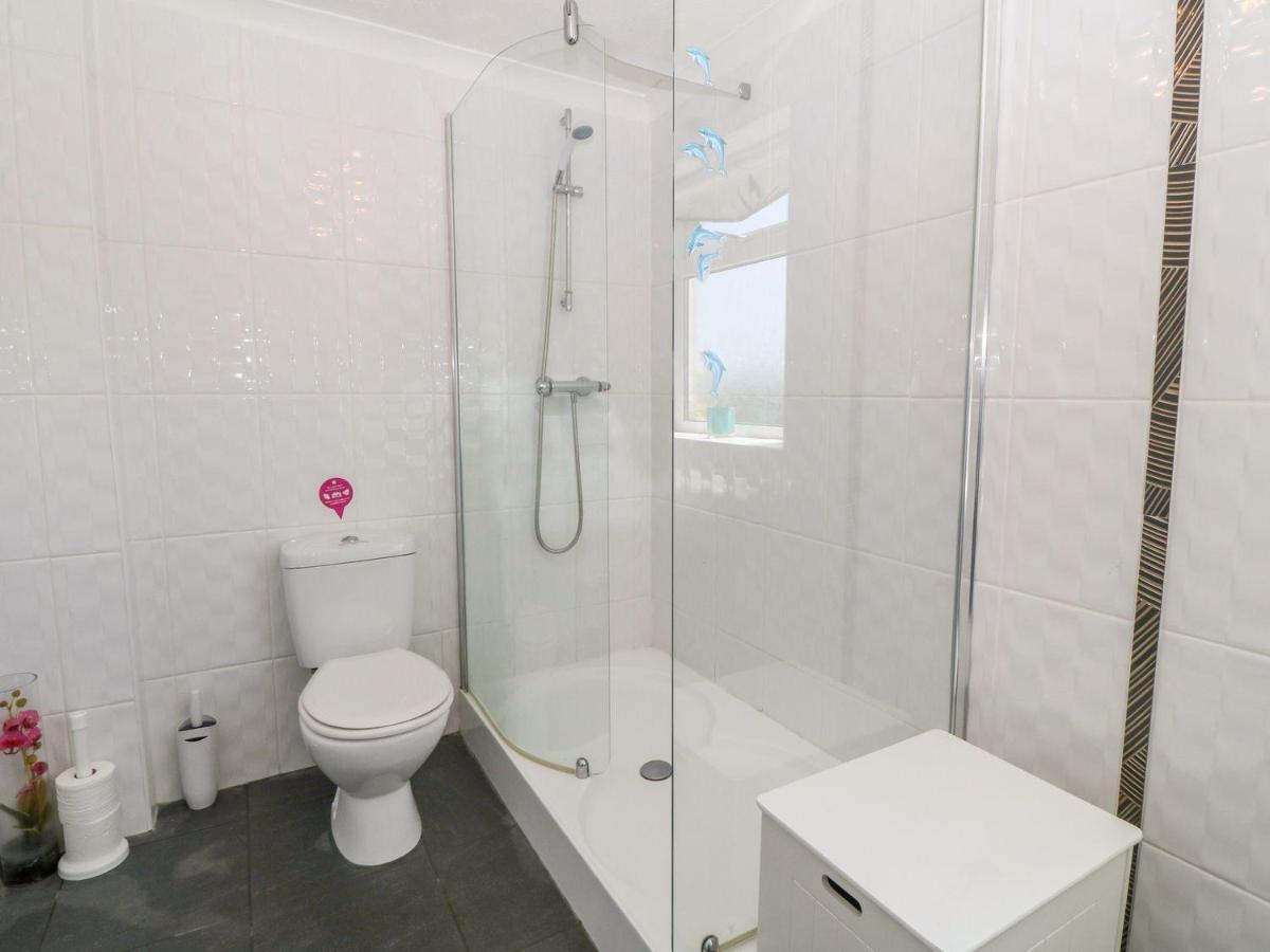 Charming 2 Bed House Near Rhoscolyn Discounts For Βίλα Holyhead Εξωτερικό φωτογραφία